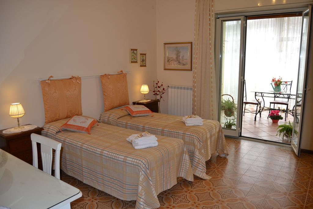 Bed & Breakfast Marena Sant'Agata Li Battiati Exterior foto